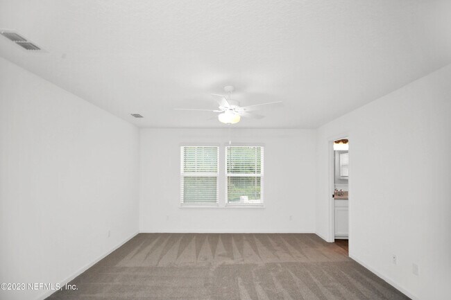 Building Photo - 348 Rosemont Dr