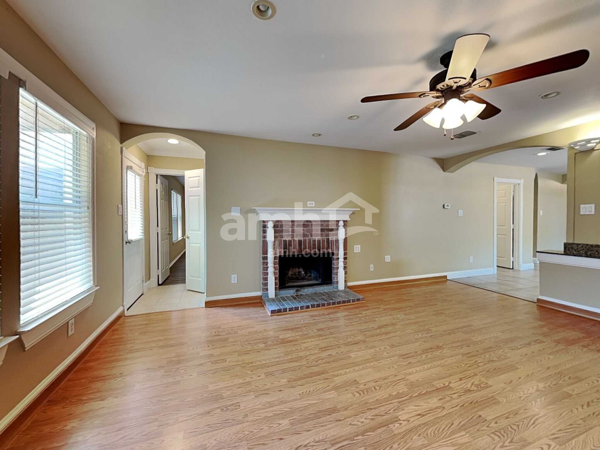 Building Photo - 2928 Frontier Ln