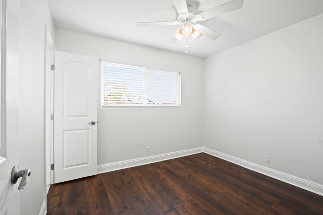 Building Photo - Welcome to the Eastgate Community of West ...