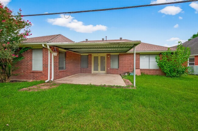 Building Photo - 914 W Peach Hollow Cir