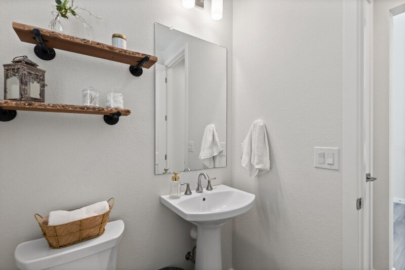 Building Photo - 11103 Cloud Shadow St