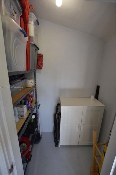 Building Photo - 2572 Emory Dr W