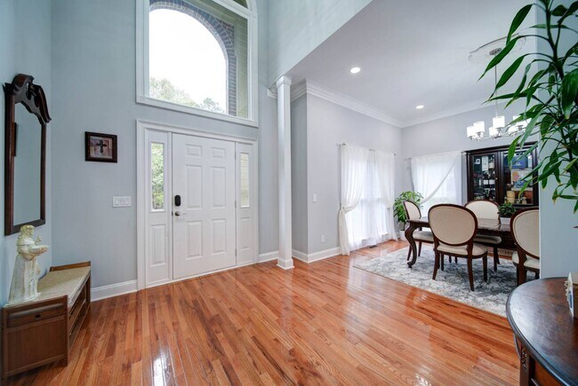 Building Photo - 119 Plantation Dr