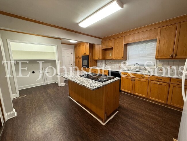 Building Photo - 2722 Winslow Ln