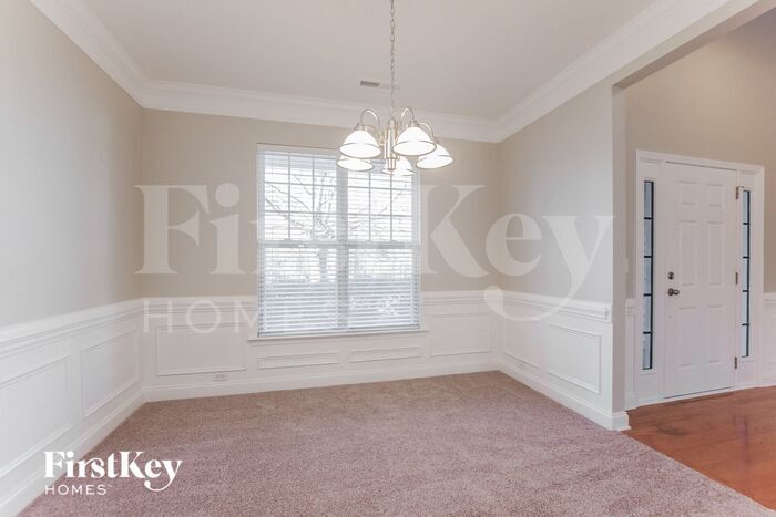 Building Photo - 1012 Downing Ct