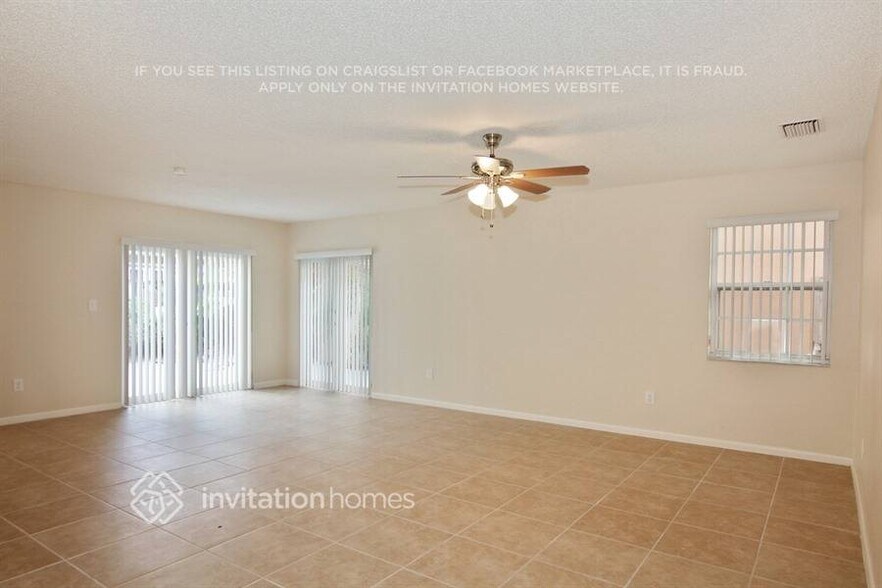Building Photo - 13857 SW 103rd Ln