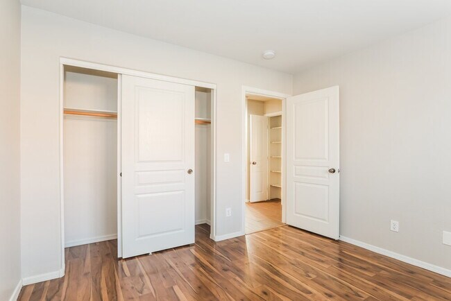 Building Photo - 8028 S 48th Ln