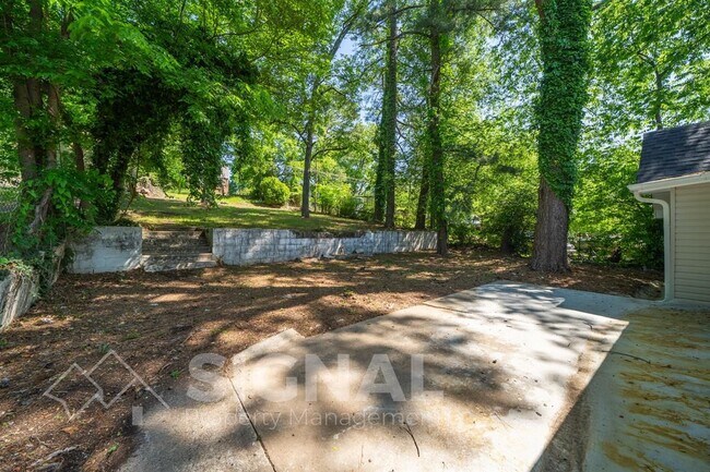 Building Photo - 1524 33rd St Ensley