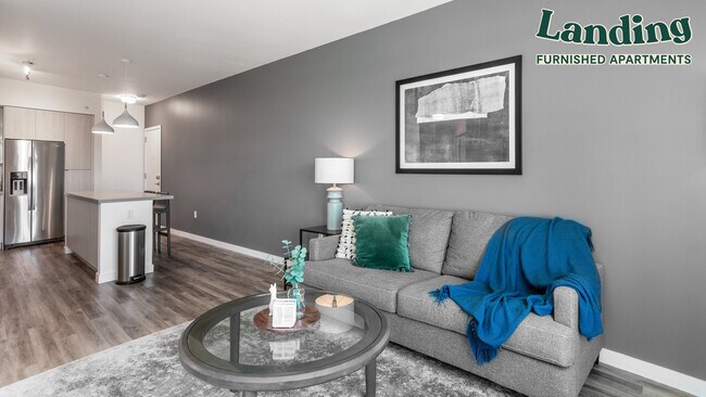 Building Photo - 1919 SE 10th Ave