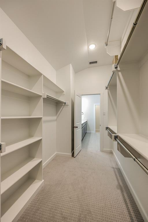 Building Photo - 1770 Thornton Dr