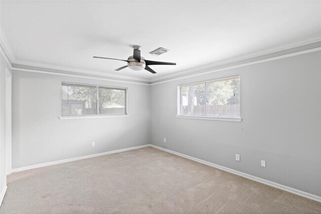 Building Photo - 112 E Wildwinn Dr