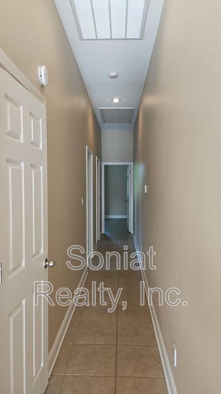 Building Photo - 5755 Pasteur Blvd