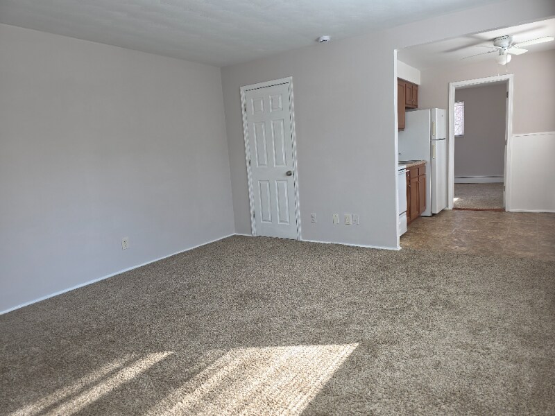 Building Photo - 3339-3339 Epworth Ave