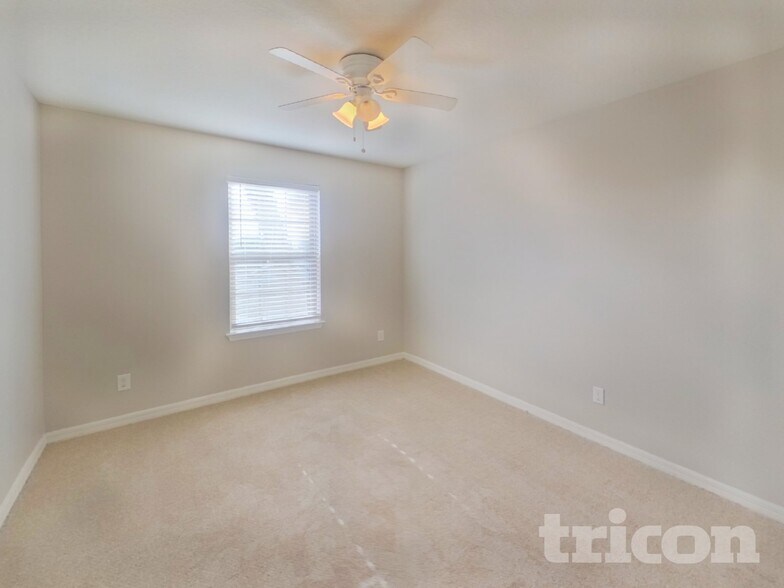 Building Photo - 1517 Gadsden Point Pl