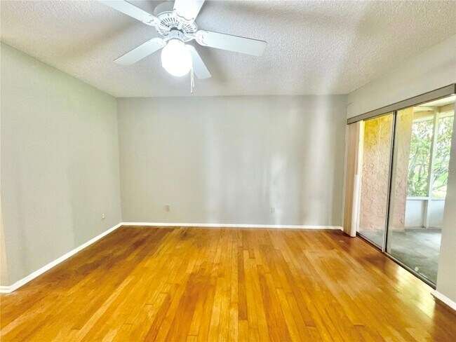 Building Photo - 8302 Waterview Way