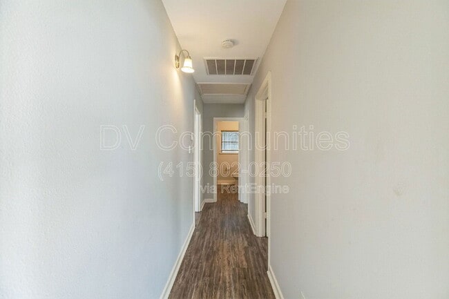 Building Photo - 6419 Belarbor St