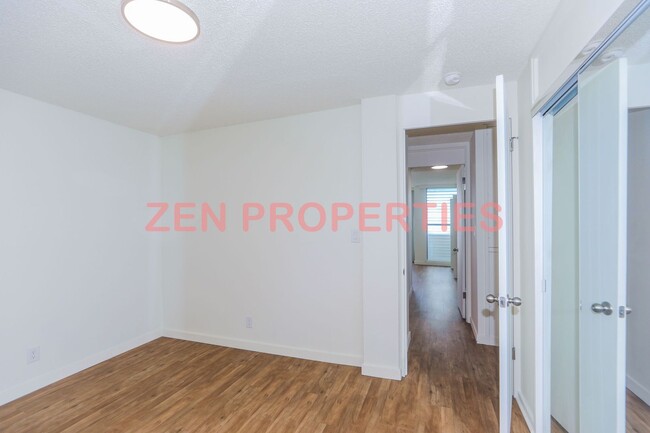 Building Photo - a 2 bedroom, 1.5 bath condo for rent at Ka...