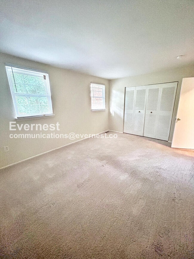 Building Photo - 1403 Calander Ct