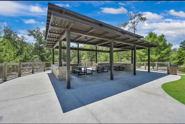 Building Photo - 311 Fanpalm Ct