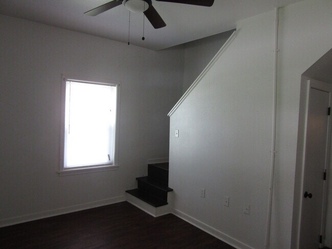 Building Photo - Pegram Street