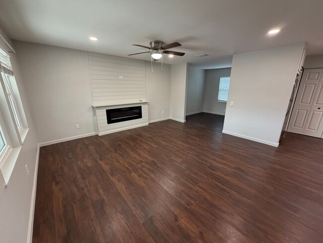 Building Photo - 1010 Minnesota Ave