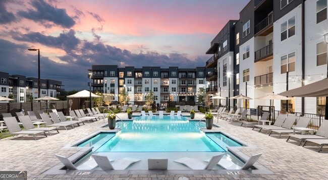 Building Photo - 1000 Rea Dr SW