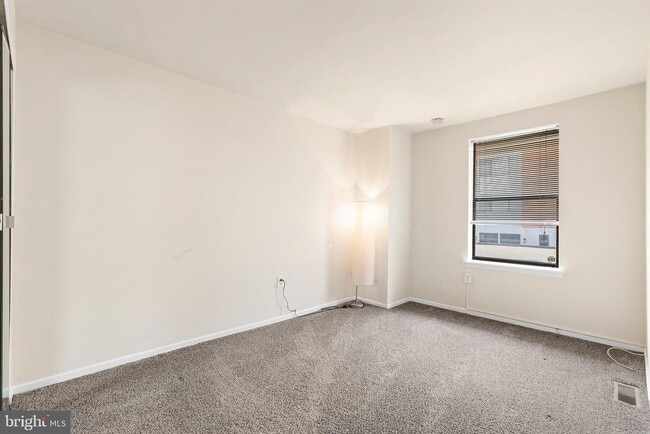 Building Photo - 228 N 22nd St