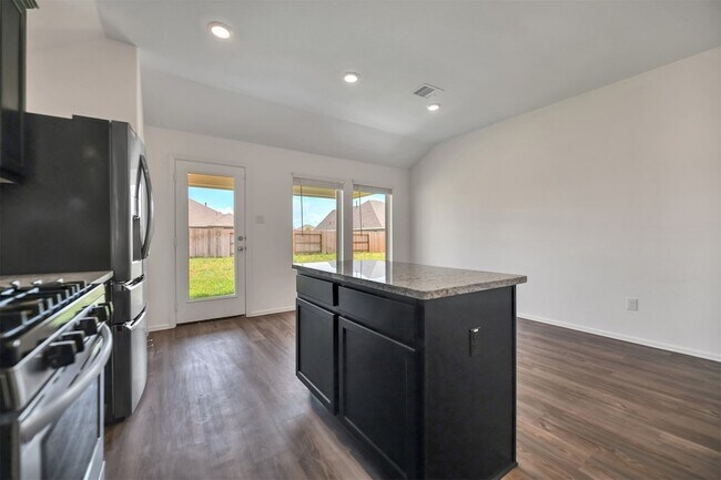 Building Photo - 7303 Keechi Pl