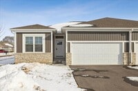 Building Photo - 935 Partridge Cir