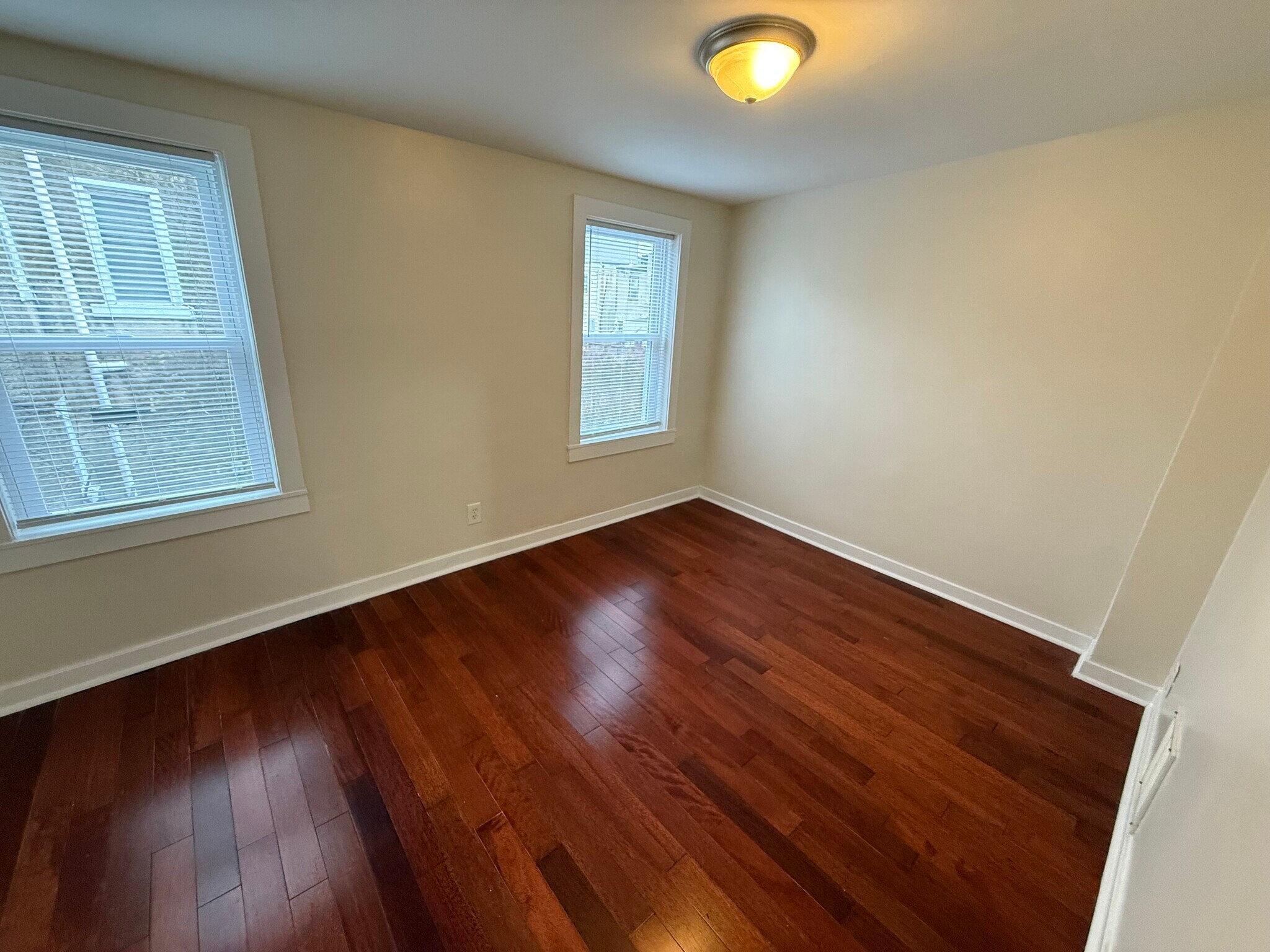 Building Photo - 1304 N 25th St