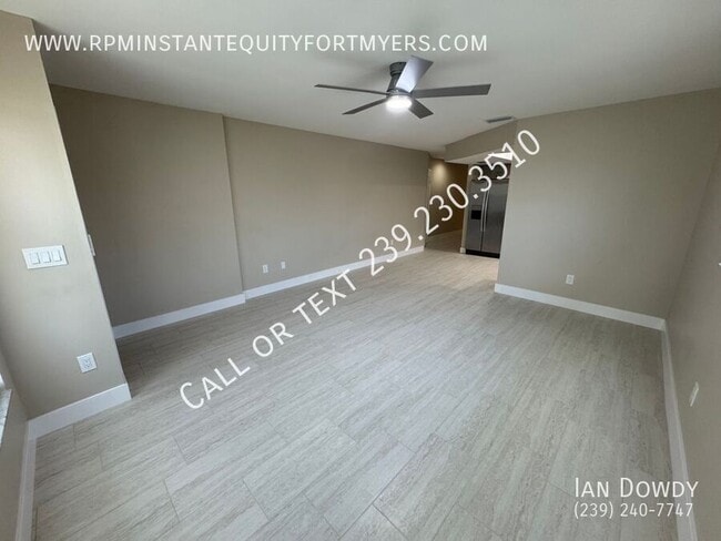 Building Photo - 3608 SW 7th Pl