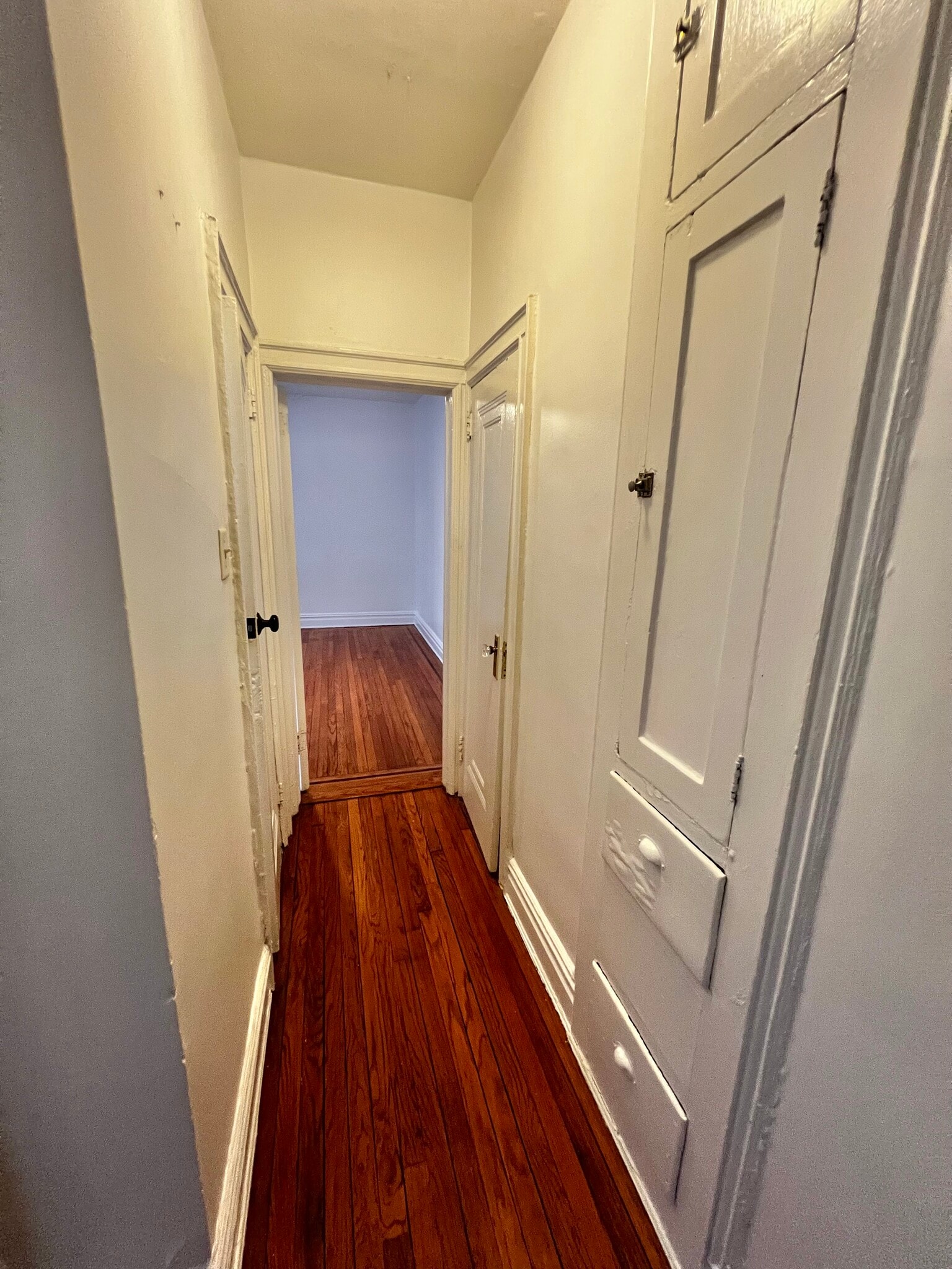 Building Photo - 131 Kensington Ave