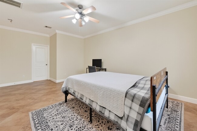 Building Photo - 14419 Manorbier Ln