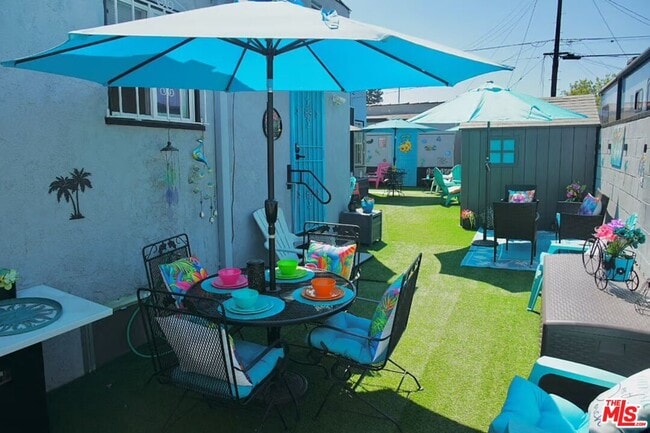 Building Photo - 7305 5th Ave