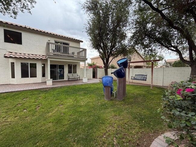 Building Photo - 902 S Surfside Dr