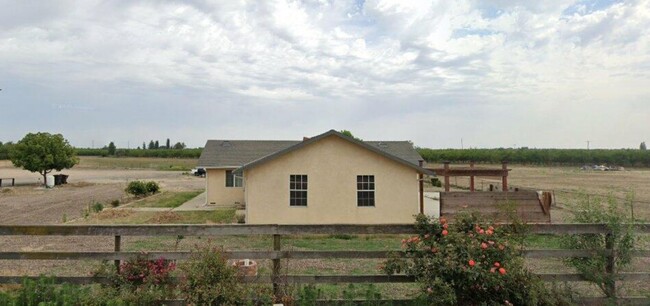 Primary Photo - If You Enjoy Country Living, Take A Look A...