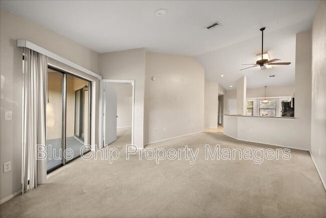 Building Photo - 7809 Sugar Bend Dr