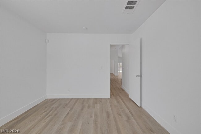 Building Photo - 8249 Peaceful Canyon Dr