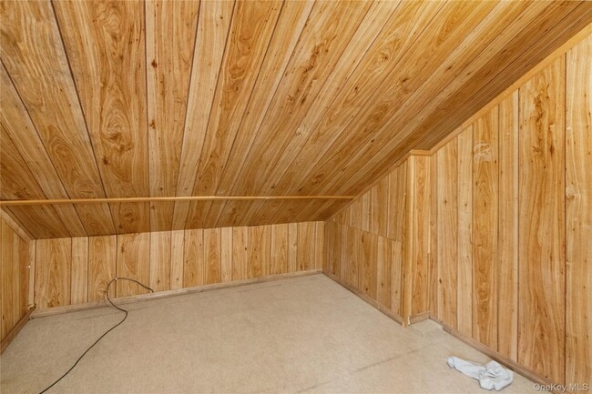 Building Photo - 45 Wolfle St