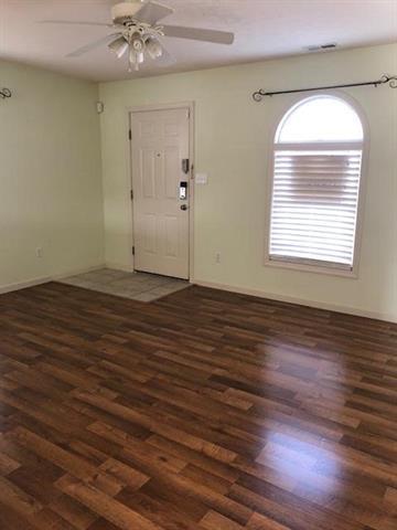 Building Photo - 3531 S Oaklawn Cir