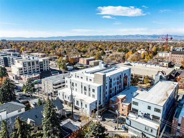 Building Photo - 2374 S University Blvd