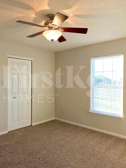 Building Photo - 4152 Tahoe Ct