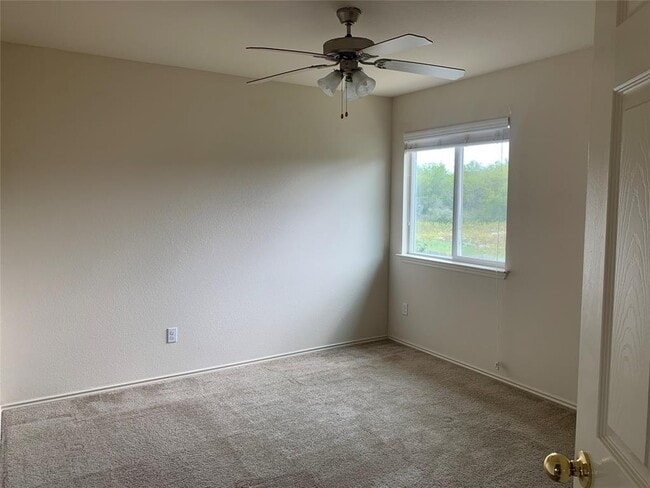 Building Photo - 18317 Great Falls Dr