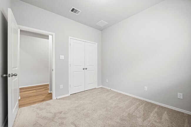 Building Photo - 12918 Catfish River Ct
