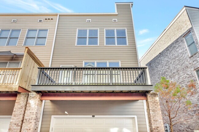 Exterior - 769 Liberty Commons Dr NW