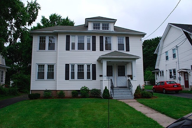 Primary Photo - 1416 Boulevard