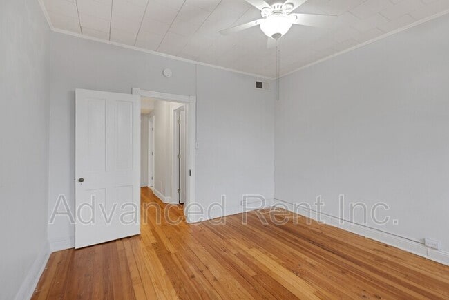 Building Photo - 415 S Robinson St
