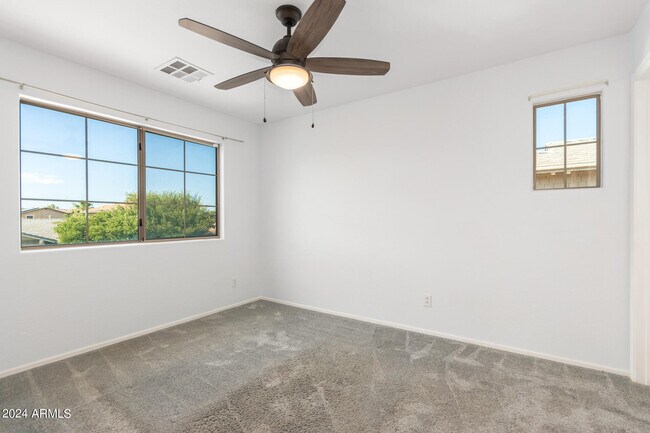 Building Photo - 15315 W Wethersfield Rd