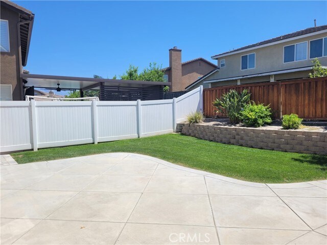 Building Photo - 7342 Corona Valley Ave