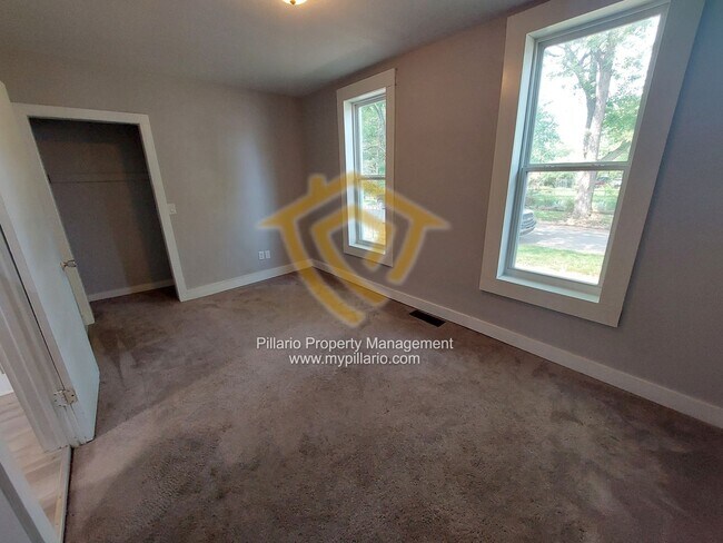 Building Photo - 631 Second Street